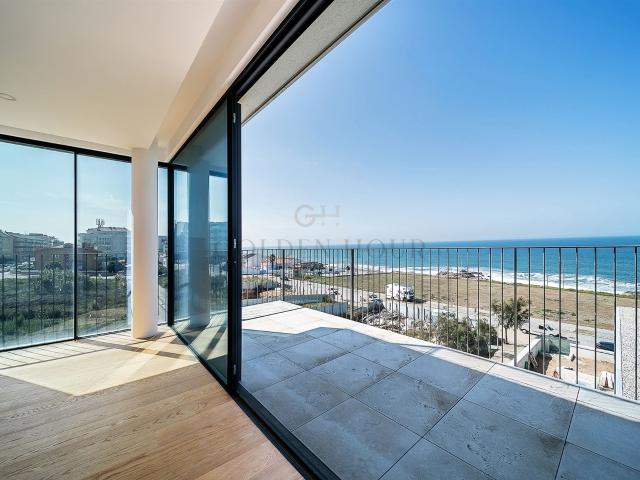 T3 com Vista Mar Garantida em Gaia 125m² Canidelo
