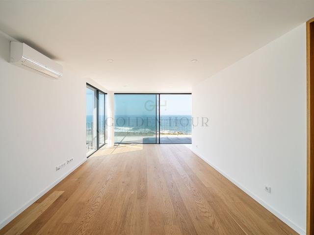 T3 com Vista Mar Garantida em Gaia 125m² Canidelo