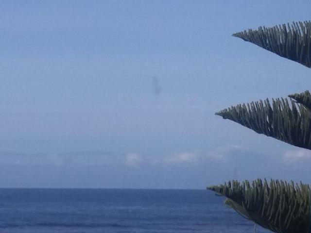 T3 com vistas de mar, em bom estado junto ao Kartdromo Cabo do Mundo