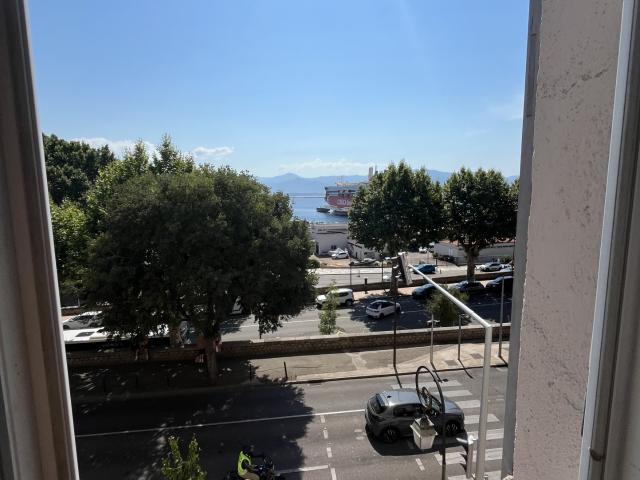 T3 Cours Napoléon location vide bail de 3 ans renouvelable