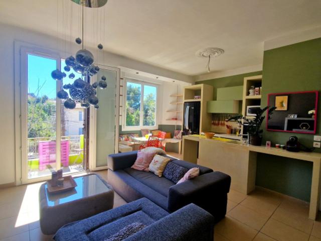 T3 dans maison + combles Toulon Petit bois/Serinette