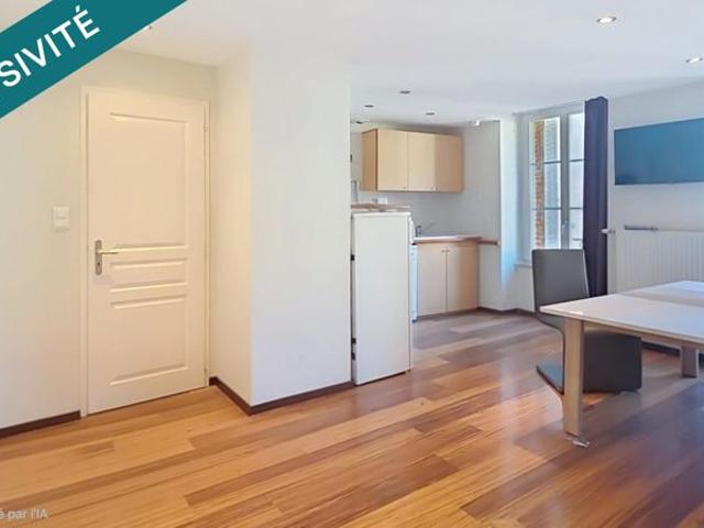 T3 de 48 m² entièrement rénové en plein coeur de plombières les bains