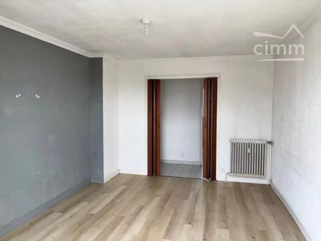 T3 de 57 m² Beau potentiel de rénovation ou d'investissement locatif