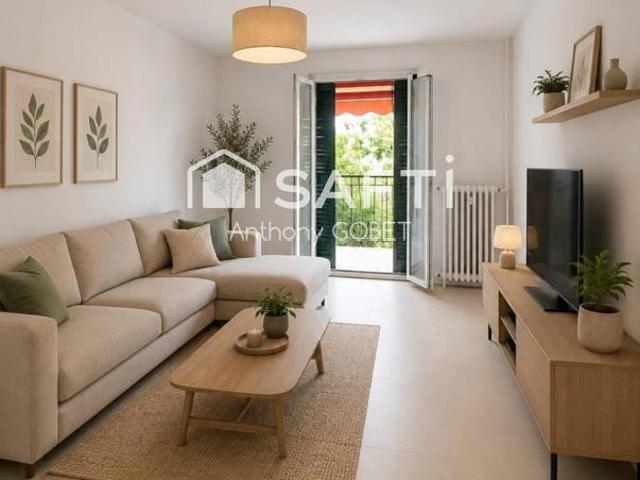 T3 de 55m2 à rénover entièrement. Ideal investisseur