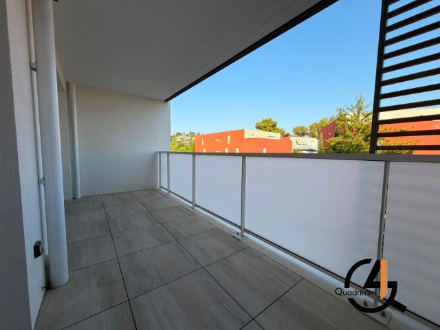 T3 de 59 m avec loggia et parking en sous sol