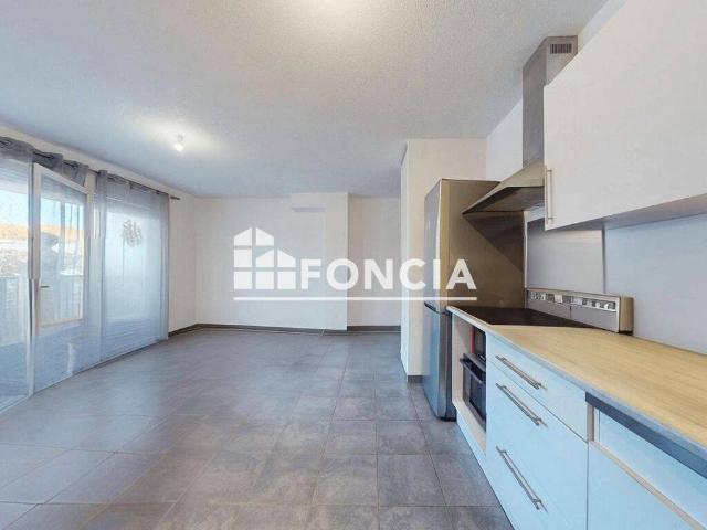 T3 DE 60 M2 EN RDC PORT/VILLAGE
