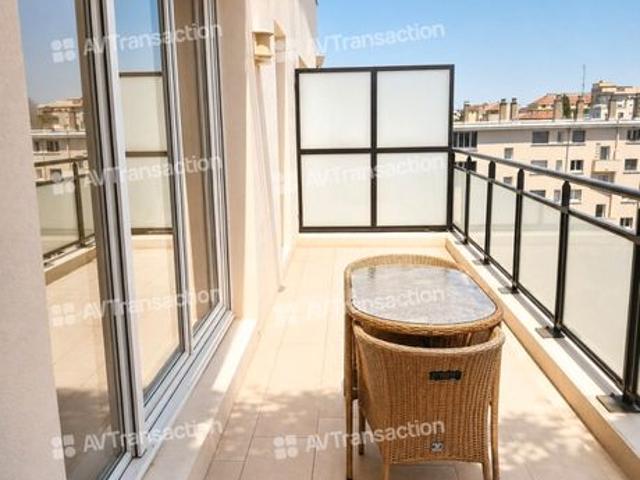 T3 DE 67M² avec terrasse Garage Résidence 2011