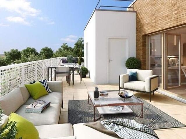 T3 de 65m² proche des commodités avec une terrasse de 32m2