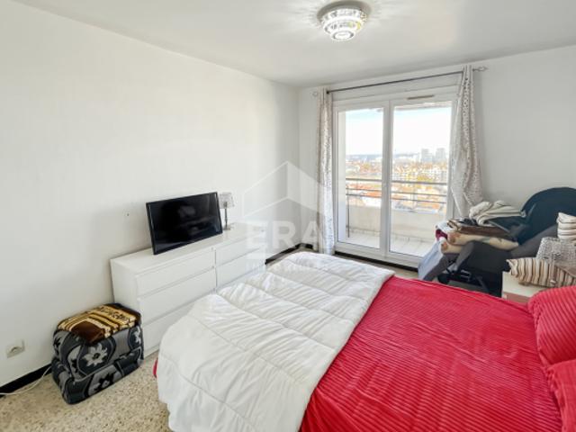 T3 de 68 m2 avec balcon, loggia et cave Marseille 14eme