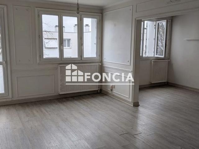 T3 de 78 m2 rue marc laffargue/ cave
