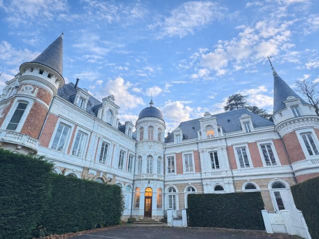 T3 de 81m2 dans le château du Parc Fraisse