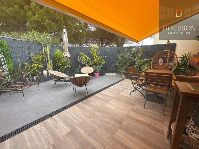 T3 de 72.80 m2 avec terrasse de 22.95 m2 et jardin 42 vm2 + PARKING