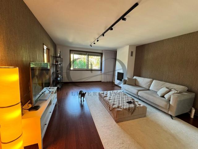 T3 de Luxo com 3 Suites e 2 Garagens Box | 155m² de Conforto e Qualidade para a Sua Família | Como Novo