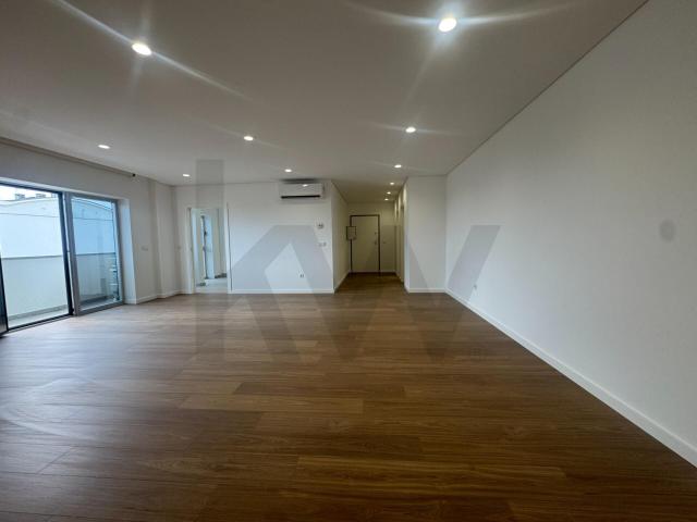 T3 de Sonho junto ao Palácio do Gelo | Viseu para vender Um Novo Horizonte Sobre a Cidade