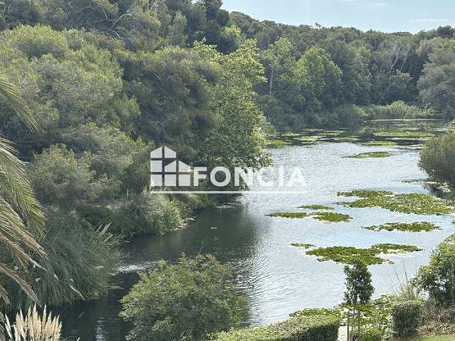 T3 DERNIER ETAGE avec ASC. VUE LAC Domaine de la Coudoulière