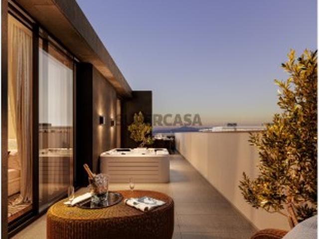 T3 Duplex c/ Terraço Leça da Palmeira