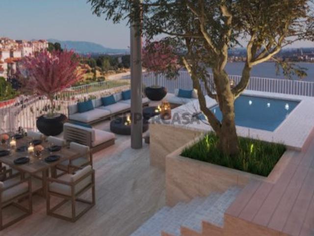 T3 Duplex com piscina PRIVADA e vista rio