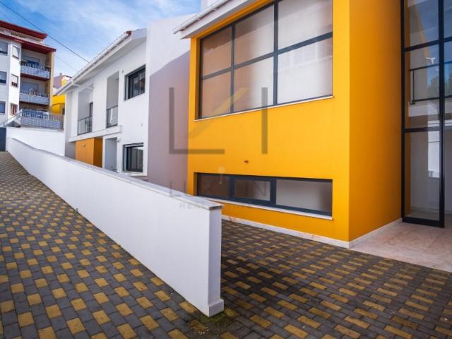 T3 Duplex com Terraço e uma vista mar única Empreendimento Novo