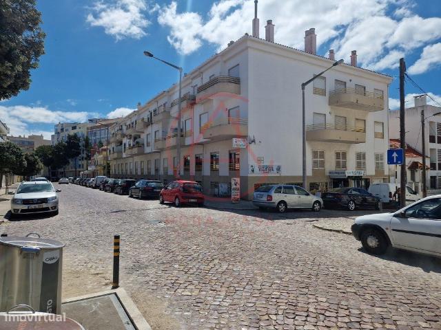 T3 Duplex Costa da Caparica com garagem