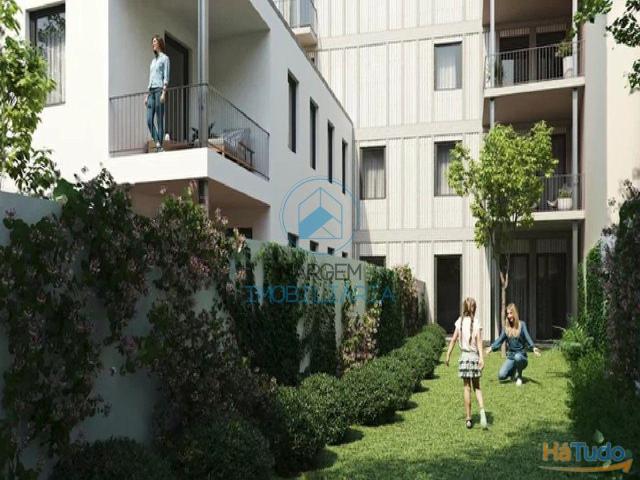 T3 duplex c/150m2, L.garagem duplo + arrumo | 26084059580