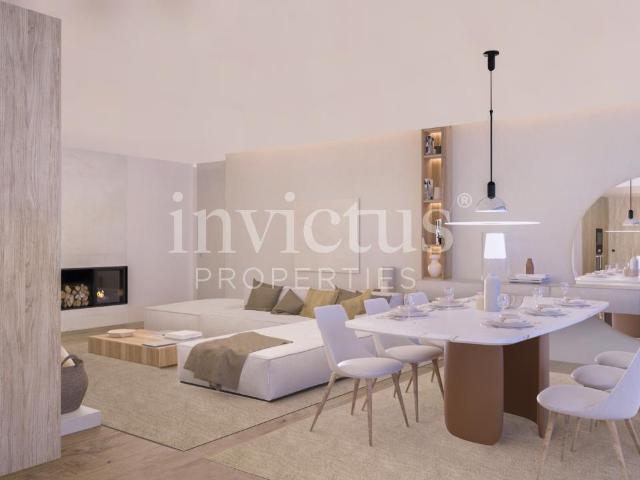 T3 DUPLEX em condomínio 1ª Linha de Mar