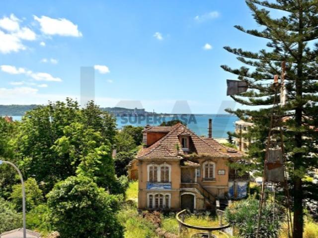 T3 Duplex em Algés com vista mar
