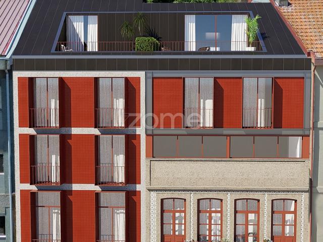 T3 duplex novo com 2 lugares de aparcamento Braamcamp 339