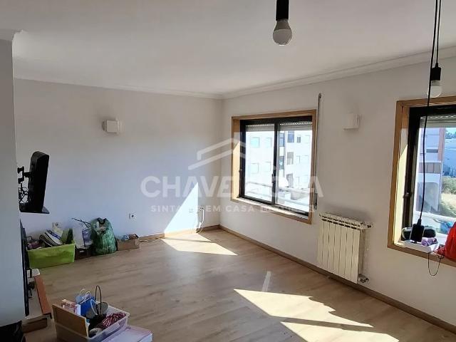 T3 Duplex para arrendamento