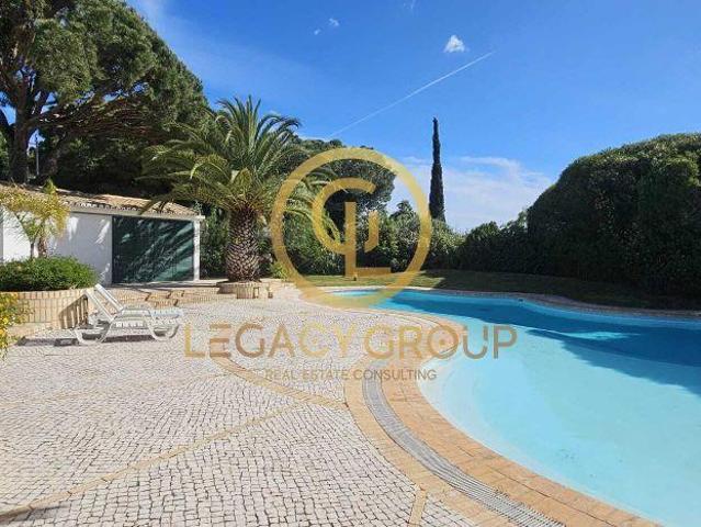 T3 em Vilamoura com piscina em condomínio fechado. | 26074084964