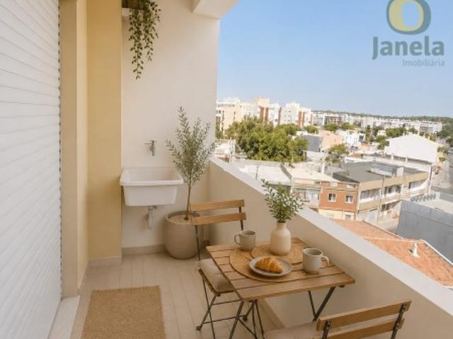 T3 em Loulé com vista mar e 3 VARANDAS
