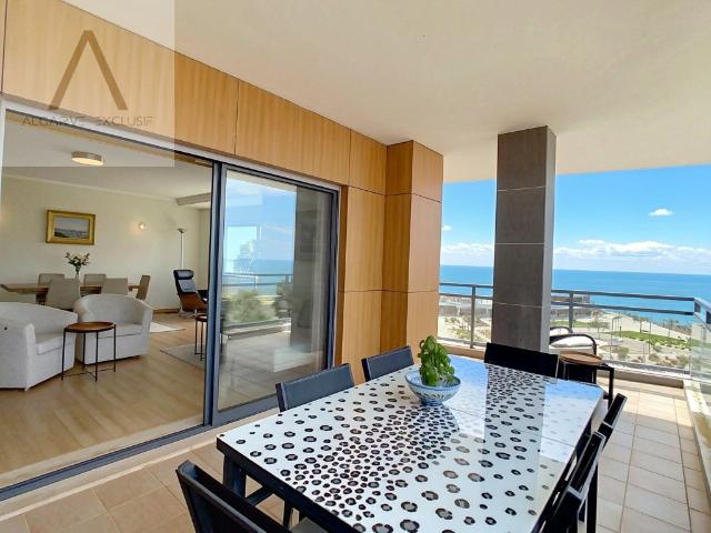 T3 em primeira linha com vista mar de 180 graus, terraço amp. 120m² Olhão
