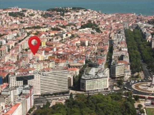 T3 em Santo António coração de Jesus, junto ao metro Marquês e Picoas