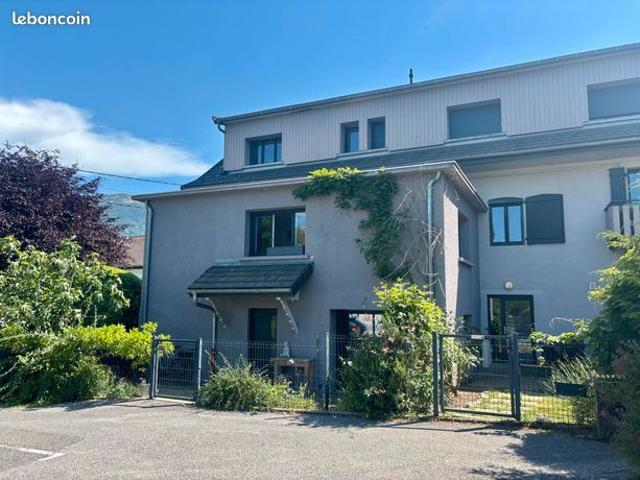 T3 en Duplex à Saint Jorioz, à aménager en T4