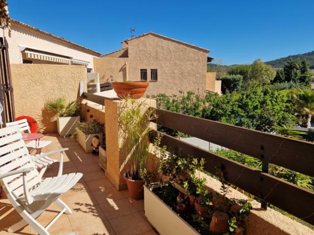 T3 en duplex, terrasse, pkg collectif Saint Cyr sur mer