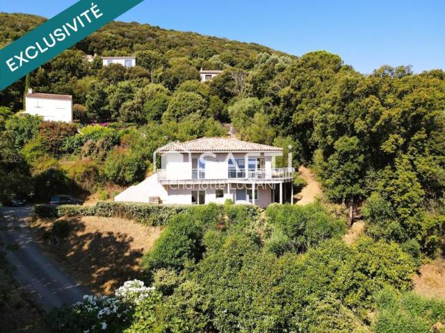 T3 en rez de villa avec jardin terrasse & vue mer