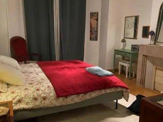 T3 entièrement meublé 64m², bail 1 an renouvelable