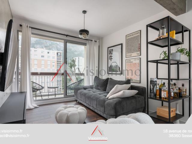 T3 entièrement rénové avec balcon