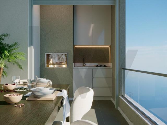 T3 com vista mar, 226,33m de área bruta, com piscina no terr. 157m² Portimão