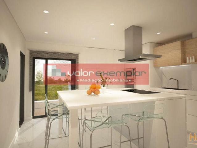 T3 Excelente Novo | 26083421351
