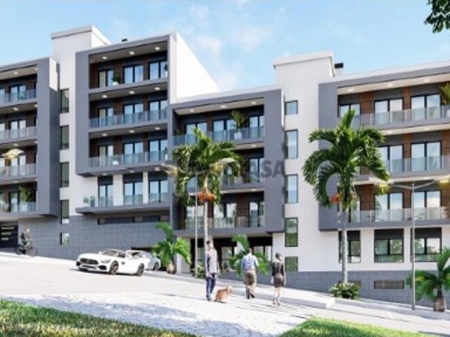T3 Exclusivo em Construção | Vialonga | Piscina e Garagem