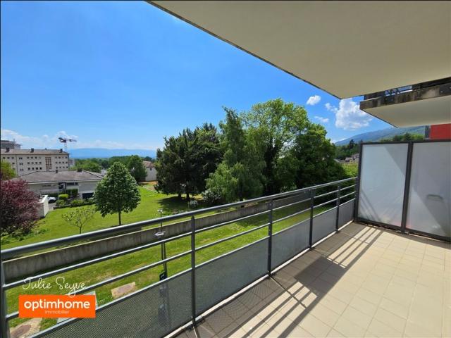 T3 Gex traversant avec magnifique terrasse et vue Mont Blanc – 2 places de parking