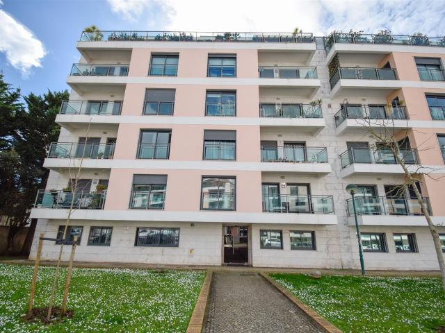 T3 Junto ao Oeiras Parque 132m² Oeiras E São Julião Da Barra
