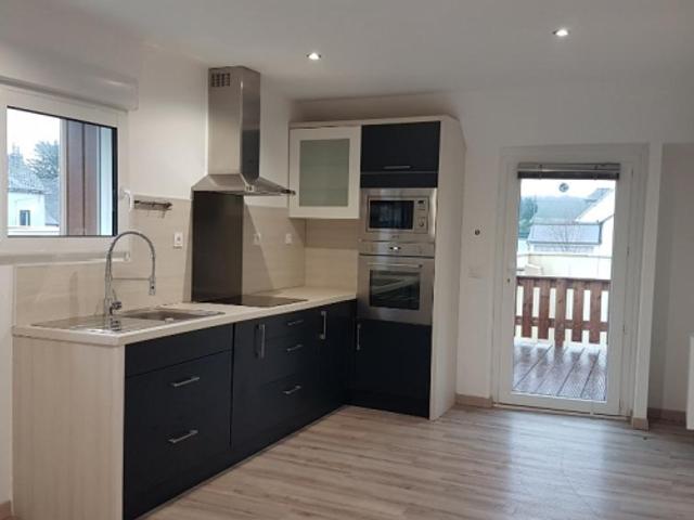 T3 LAVAL 3 pièce s 60 m2