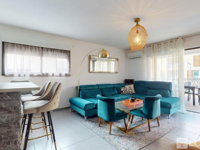 T3 lumineux 69m², grande terrasse, double garage Résidenc. 69m² Fréjus