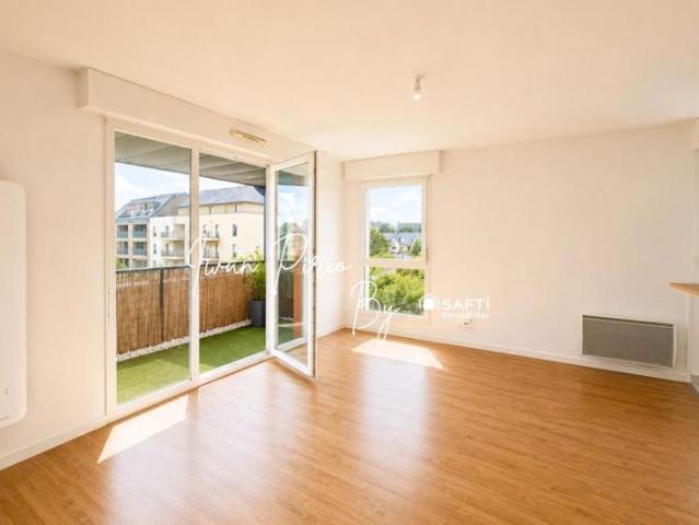 T3 lumineux avec balcon – Quartier Vert Buisson