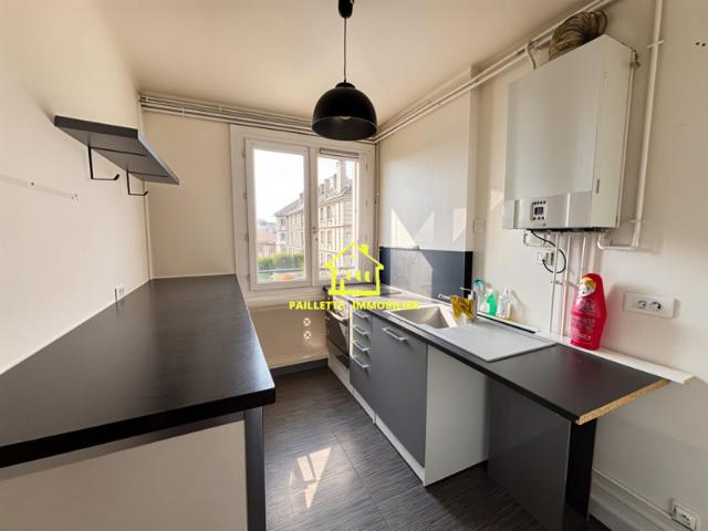 T3 lumineux avec balcon quartier en plein essor, proche Docks