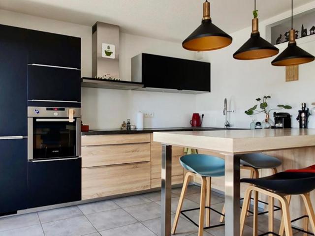 T3 lumineux avec terrasse Sud Ouest et garage
