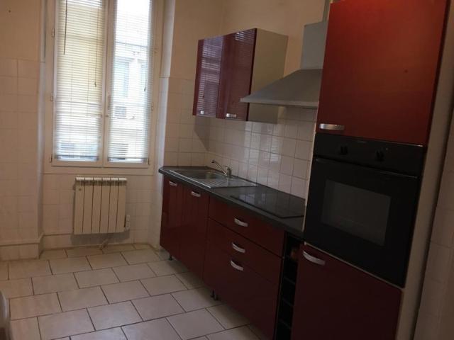 T3 Marseille 13002