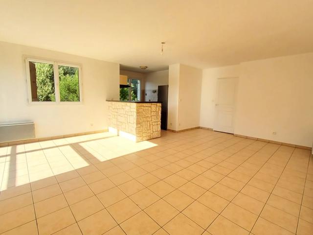 T3 MEUBLE 1er étage EPAGNY CENTRE 66M2