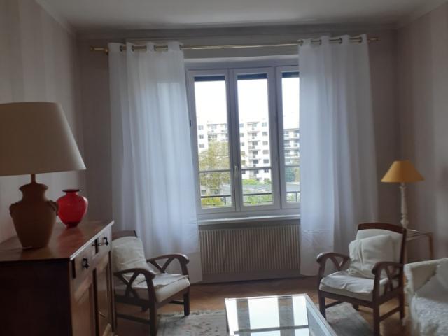 T3 MEUBLE 6 RUE PHILIPPE DE LASALLE 69004 LYON